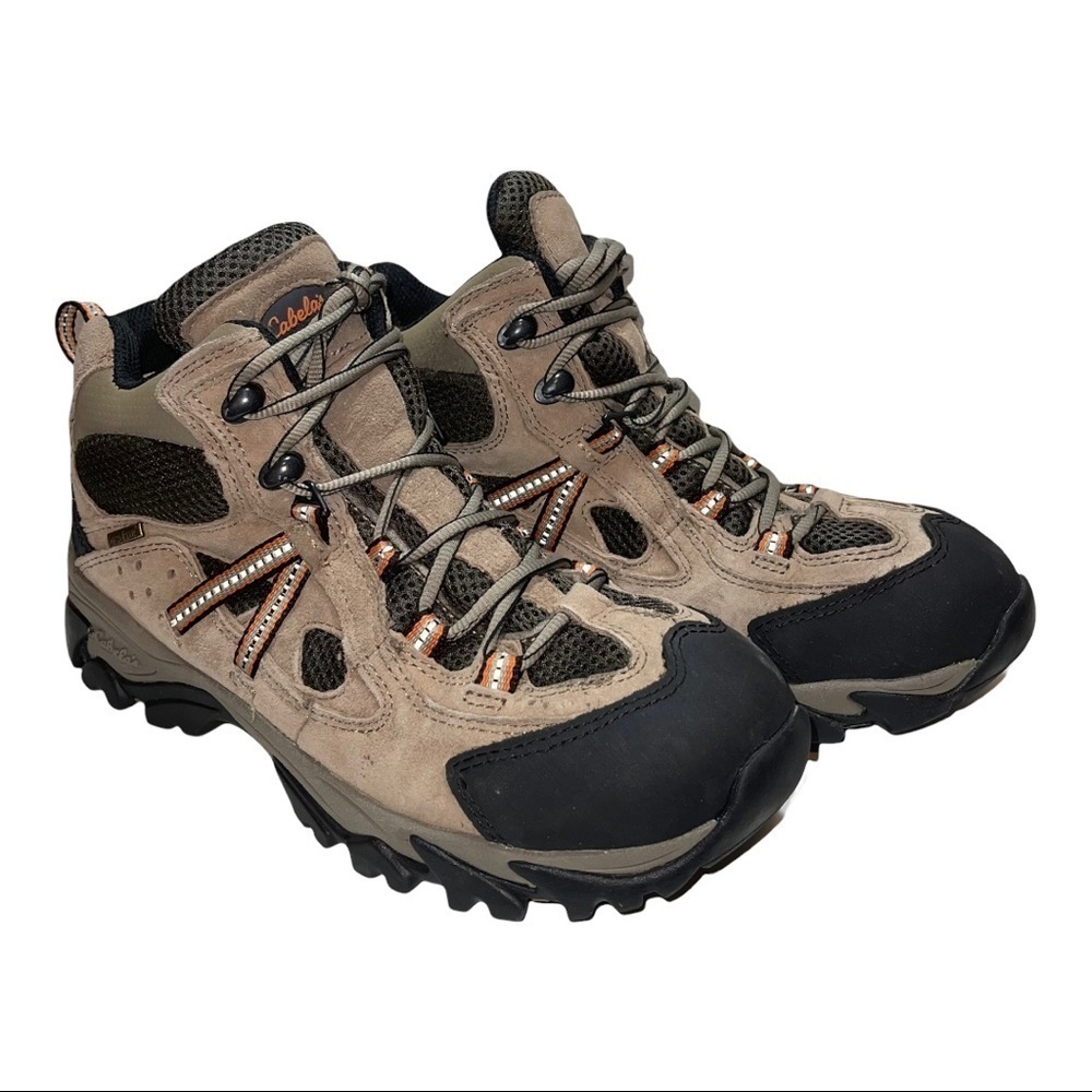 Cabela's Man Hiking Shoes Size 8 !